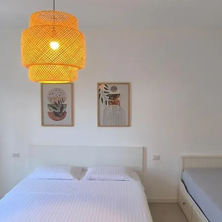 Larius Apartment