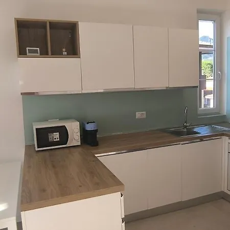Larius Apartment Lecco